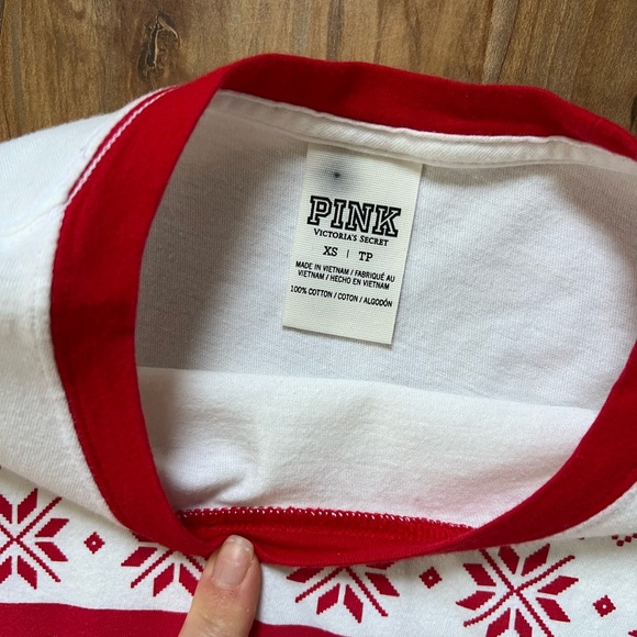 VS Pink Long sleeve tee - Picture 3 of 4